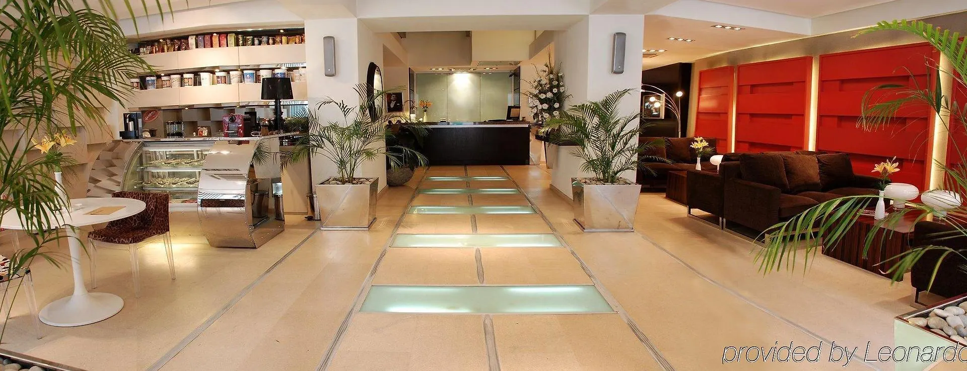 My Hotel Izmir 3*,