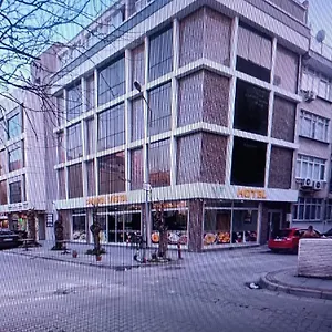 Hotel Punta Vista, Esmirna